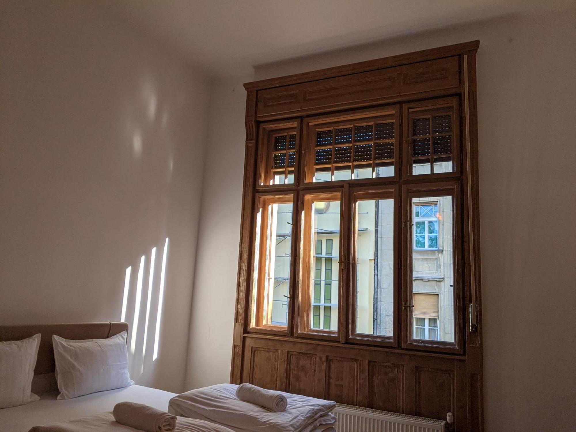 Ultra-Central Apartment In The Loffler Palace Тимишоара Екстериор снимка